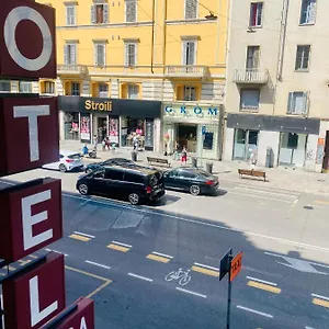 Otel Aurora, Milano